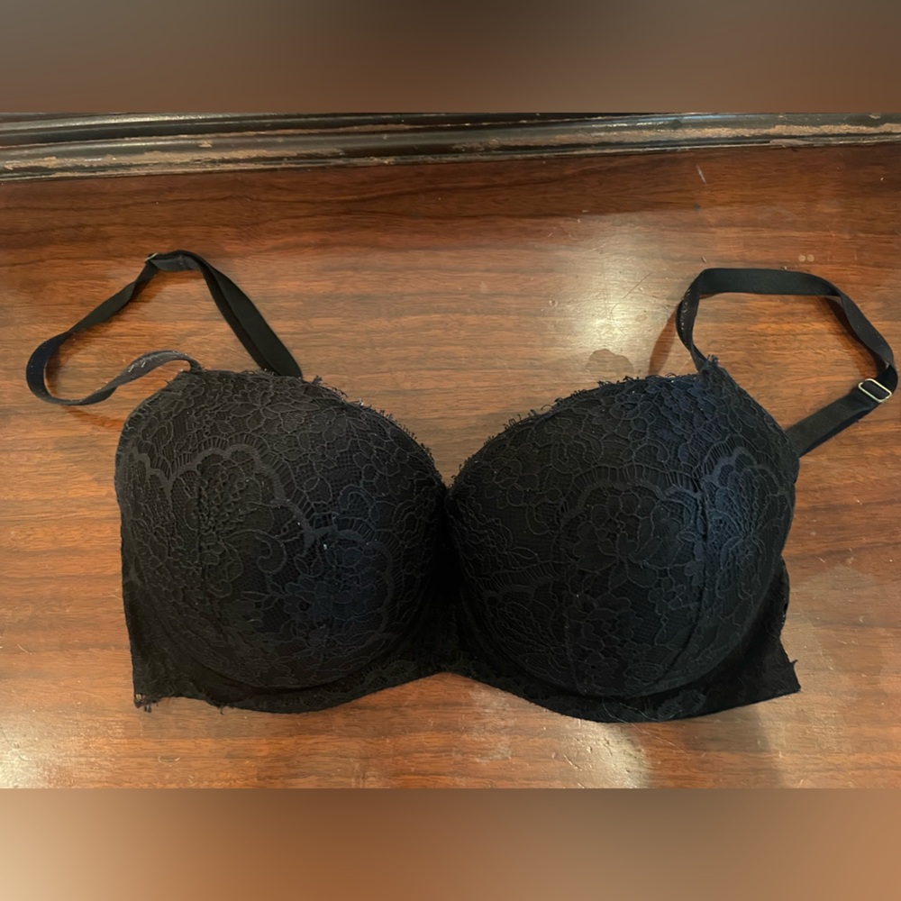 Victoria’s Secret Black Lace Bra